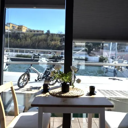 Almalo Floating House - Casa Galleggiante * Procida