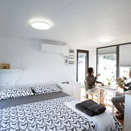 Almalo Floating House - Casa Galleggiante 船屋 *