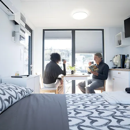 船屋 Almalo Floating House - Casa Galleggiante